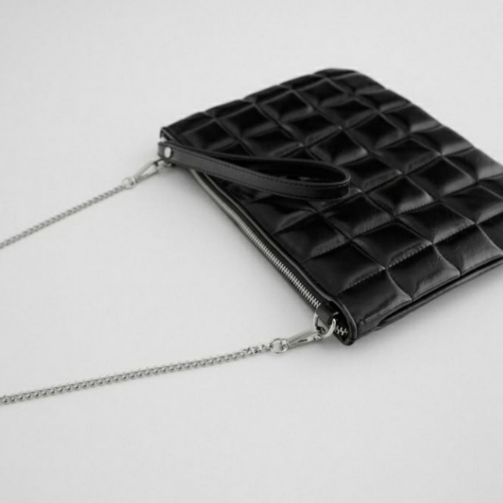 ZARA quilted crossbody bag with chain - Picture 2 of 8